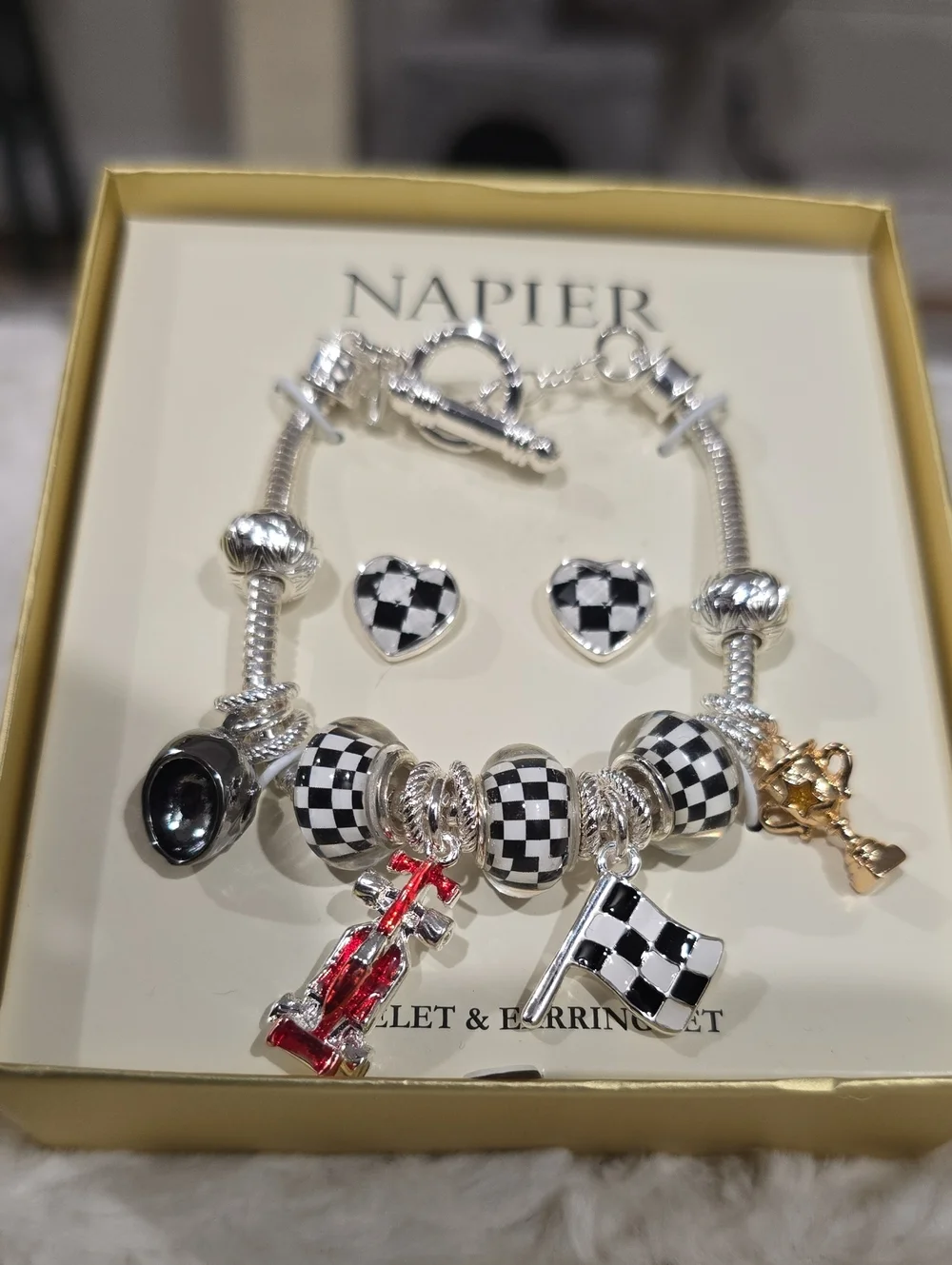 NAPIER BRAND WOMEN'S RACE FAN BRACELET AND PIERCED EARRINGS SET